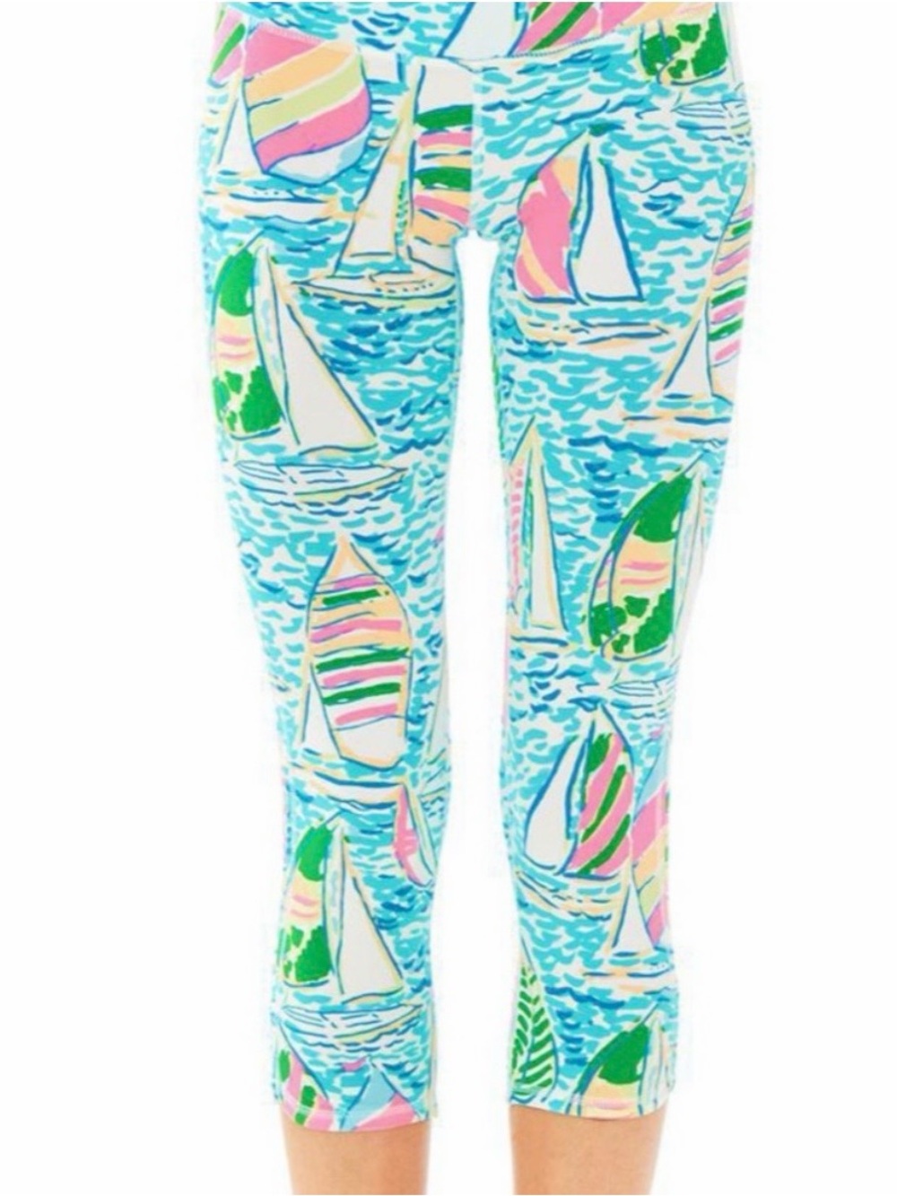 Lilly Pulitzer Pop Up You Gotta Regatta UPF 50+ Weekender crop leggings, Small